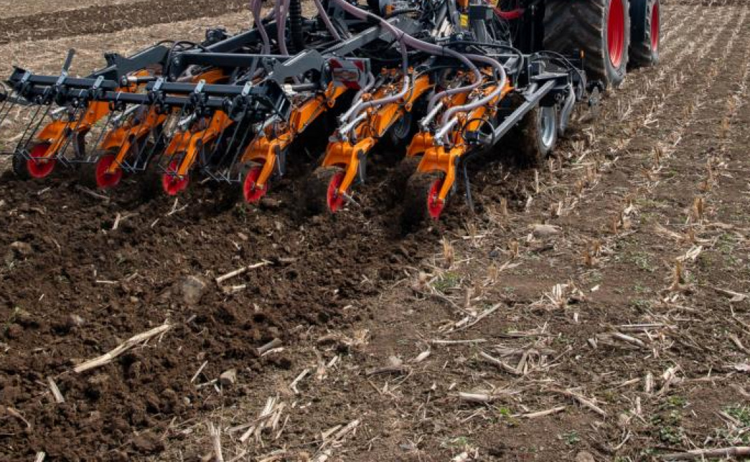 Etablierung der Strip-Till-Technologie im Bereich des Marktfruchtanbaus zur weiteren Ökologisierung der Landwirtschaft.